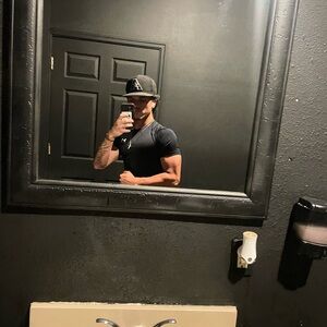 Meet your Posher, Edgar